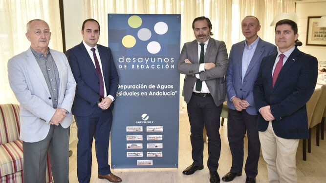 Pedro Rodríguez, Sergio Arjona, Alberto Grimaldi, Jaime Palop y Antonio Sandoval, ayer en la sede del Diario de Sevilla.