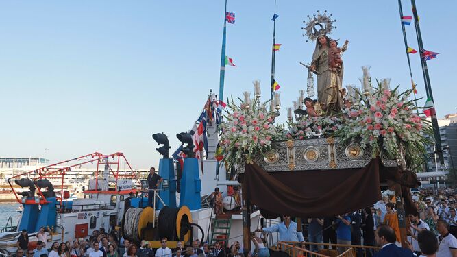 Las mejores fotos de la procesi&oacute;n de la Virgen del Carmen en Algeciras
