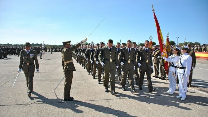 825 nuevos soldados juran bandera en San Fernando.