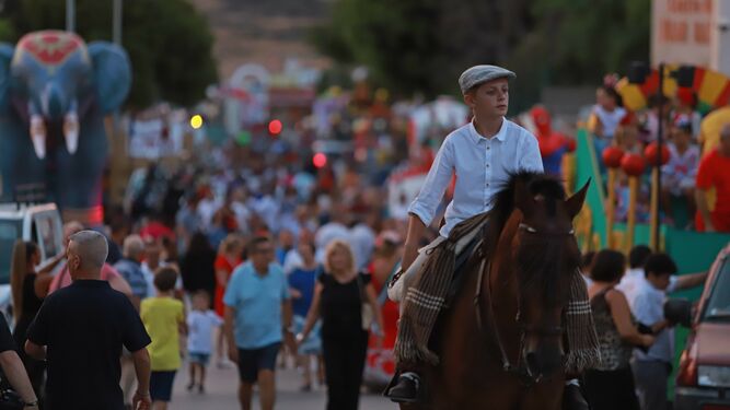 Las mejores fotos de la cabalgata de la Feria Real de San Roque