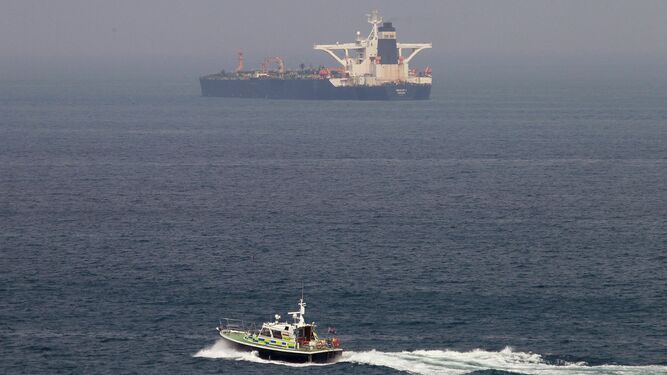 El petrolero iraní, cuando estaba retenido en Gibraltar.