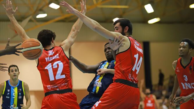 Las mejores fotos del Udea - Navarra Basket