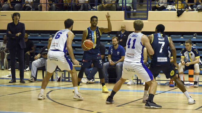 Las fotos del partido de baloncesto Udea Algeciras - Marbella