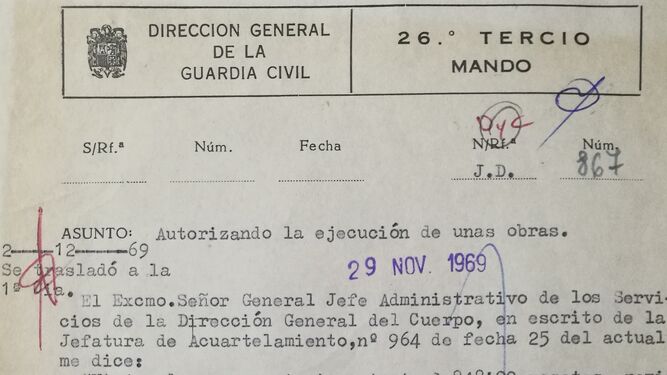 Escrito de la Guardia Civil autorizando instalación de alambrada en el “boquete” de Levante (1969).