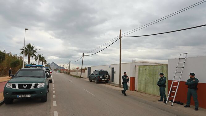 Registros de la Guardia Civil en La L&iacute;nea y San Roque