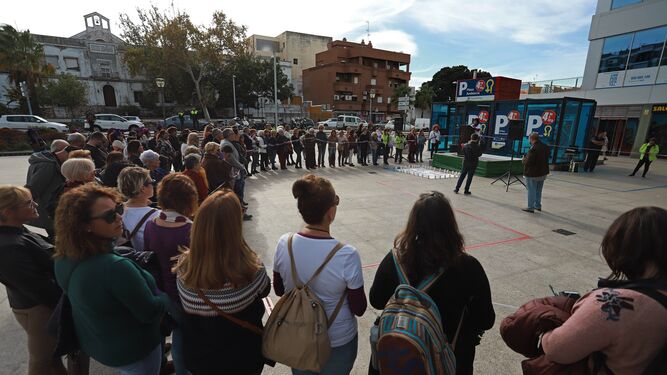 Las mejores fotos de la conmemoraci&oacute;n del 25 N en Algeciras