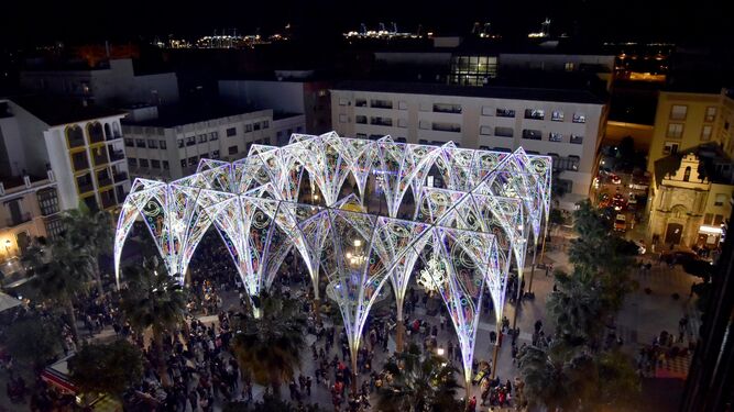 Catedral de luz de la Plaza Alta en la Navidad de 2018
