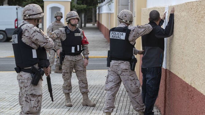 Ejercicios de la Fuerza de Protecci&oacute;n de la Armada en San Fernando
