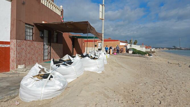 P&eacute;rdida de arena en la playa de El Rinconcillo