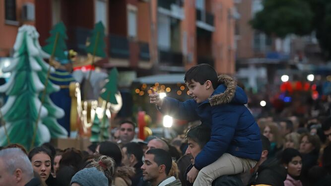 Las mejores fotos de la cabalgata de los Reyes Magos en Algeciras