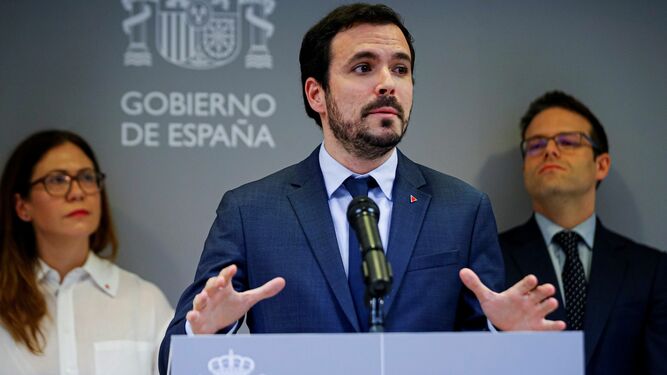 El ministro de Consumo, Alberto Garzón, durante la presentación del decreto de comunicaciones comerciales de las actividades del juego, este viernes.