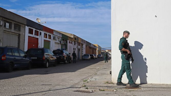 Fotos de los registros de la Guardia Civil en La L&iacute;nea
