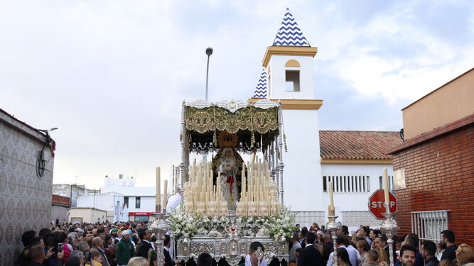 El paso de María Santísima de la Esperanza, en San Bernardo