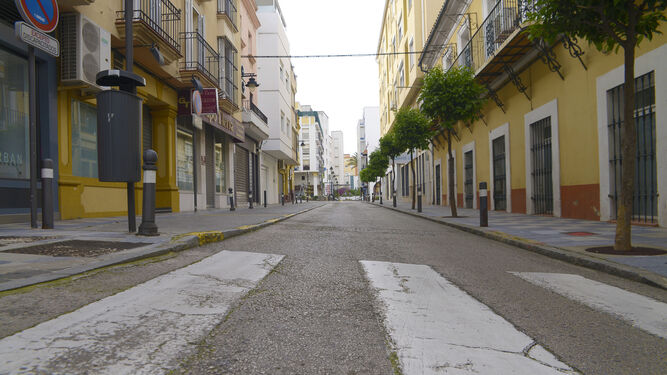 Fotos de las calles de Algeciras ern pleno confinamiento