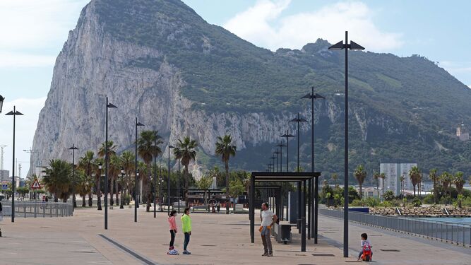 Salida de los ni&ntilde;os a la calle en el Campo de Gibraltar