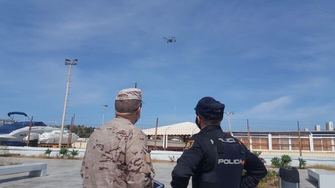 Vuelo de drones en San Fernando.