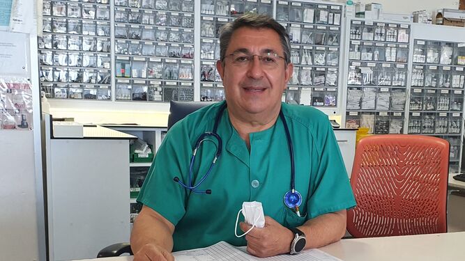 Jaime Lloret, jefe de la UCI del hospital Punta de Europa de Algeciras