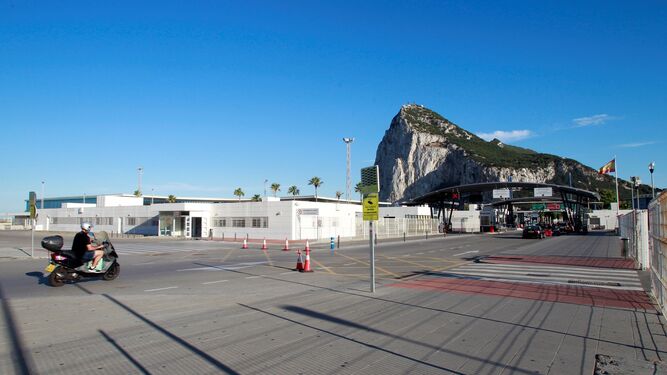 La frontera entre La Línea y Gibraltar.