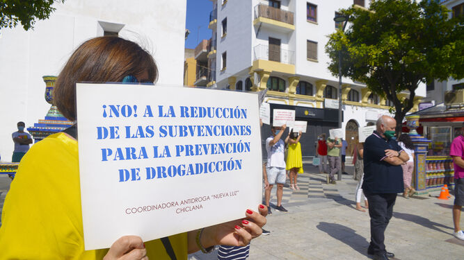 Fotos de la concentraci&oacute;n en el d&iacute;a de la lucha contra las drogas en Algeciras.