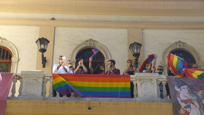 Fotos de la concentraci&oacute;n "Nuestro orgullo" en La Linea