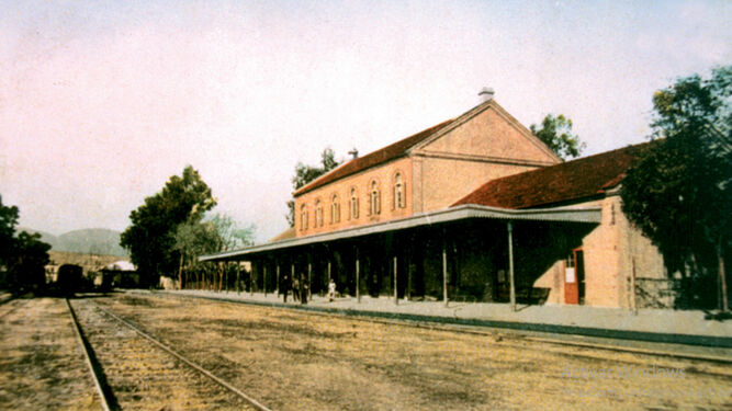 Fotografía de la Antigua Estación del Ferrocarril de Algeciras tomada en el año 1906.