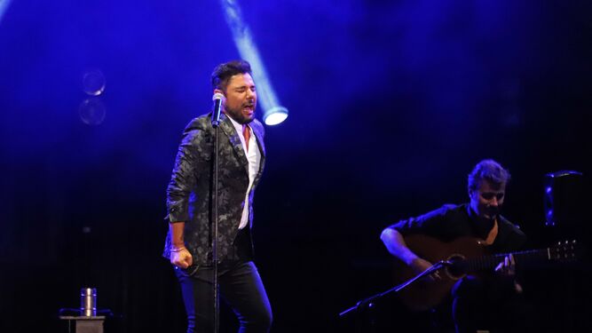 Las mejores fotos del concierto de Miguel Poveda en Algeciras