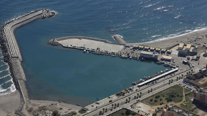 Vista aérea del puerto de La Atunara.