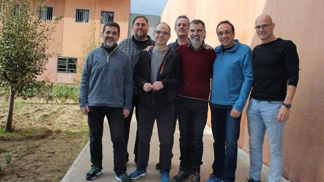Los siete dirigentes independentistas presos en  Lledoners: Jordi Sànchez, Oriol Junqueras , Jordi Turull, Joaquim Forn, Jordi Cuixart, Josep Rull y Raül Romeva.