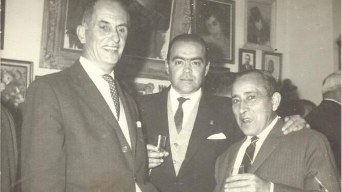Frasquito Ramos, don Roberto y Joaquín Recio, en casa de Alfonso Cruz Herrera.