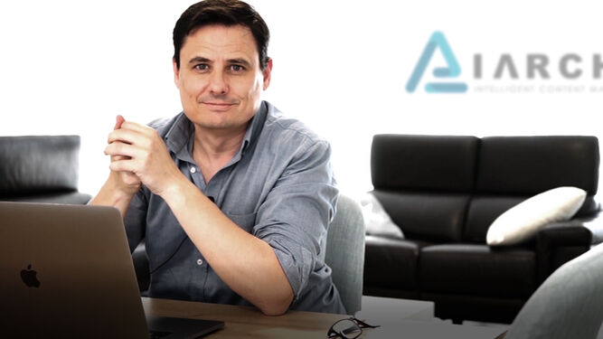 Arturo Ferreira, CEO de IArchiva.