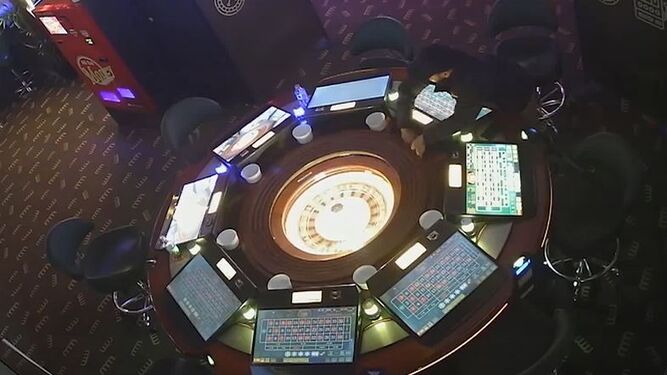 Captura del vídeo aportado por la Policía Nacional sobre uno de los casinos investigados.