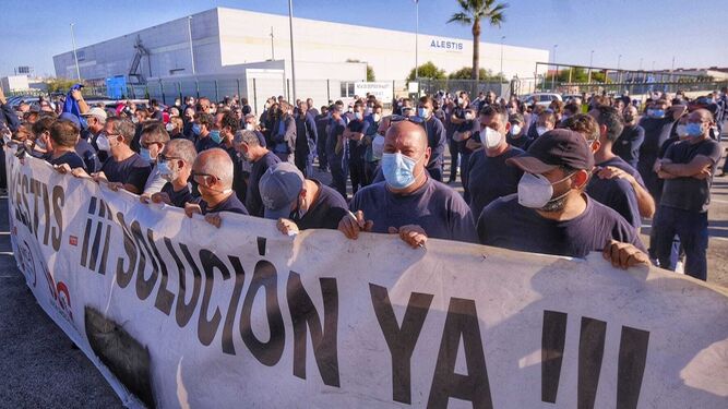 Una de las protestas de los trabajadores en la planta de Puerto Real