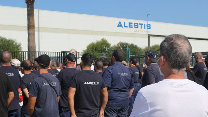 Asamblea de trabajadores de Alestis en Puerto Real