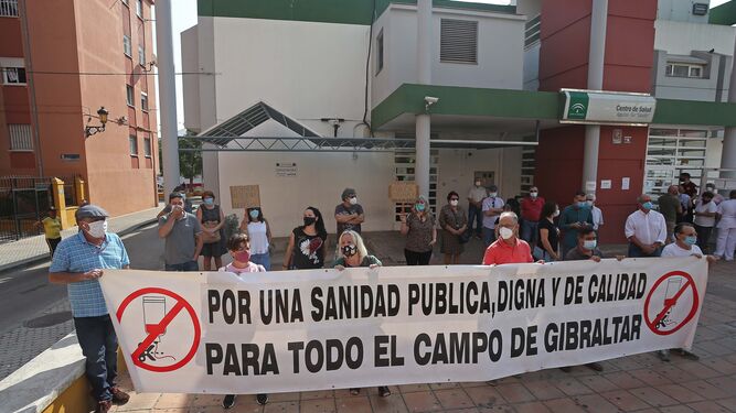 Una protesta en el Centro de Salud de El Saladillo.