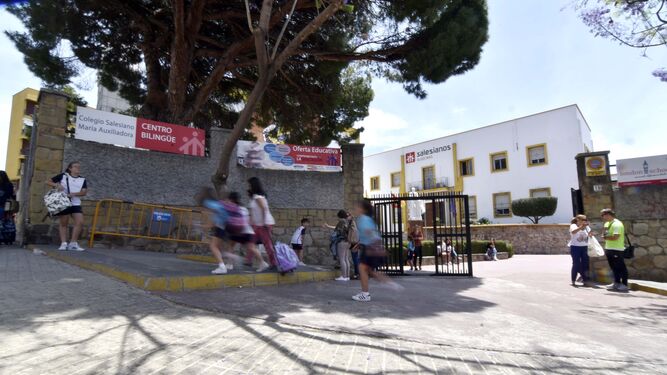 La entrada al colegio Salesiano-María Auxiliadora de Algeciras.