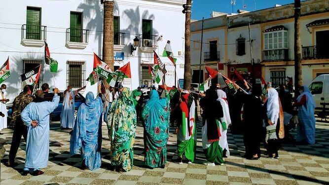 Concentración a favor del pueblo saharaui en Trebujena.