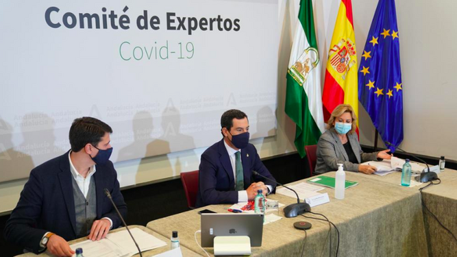 El presidente de la Junta de Andalucía, Juanma Moreno, preside el Comité de Expertos sobre el Covid.