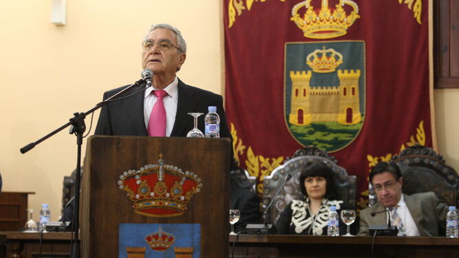 Agustín Cadenas, durante el discurso por el Día de Andalucía de 2009.
