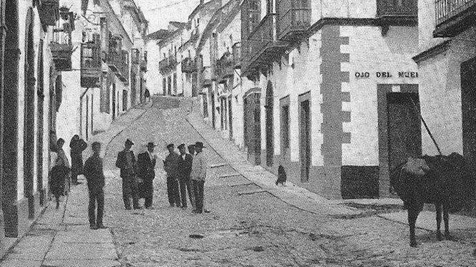 Calle Real.
