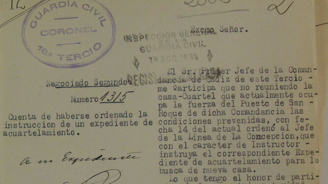 Informando sobre instrucción expediente para buscar una nueva casa-cuartel en San Roque (1934).