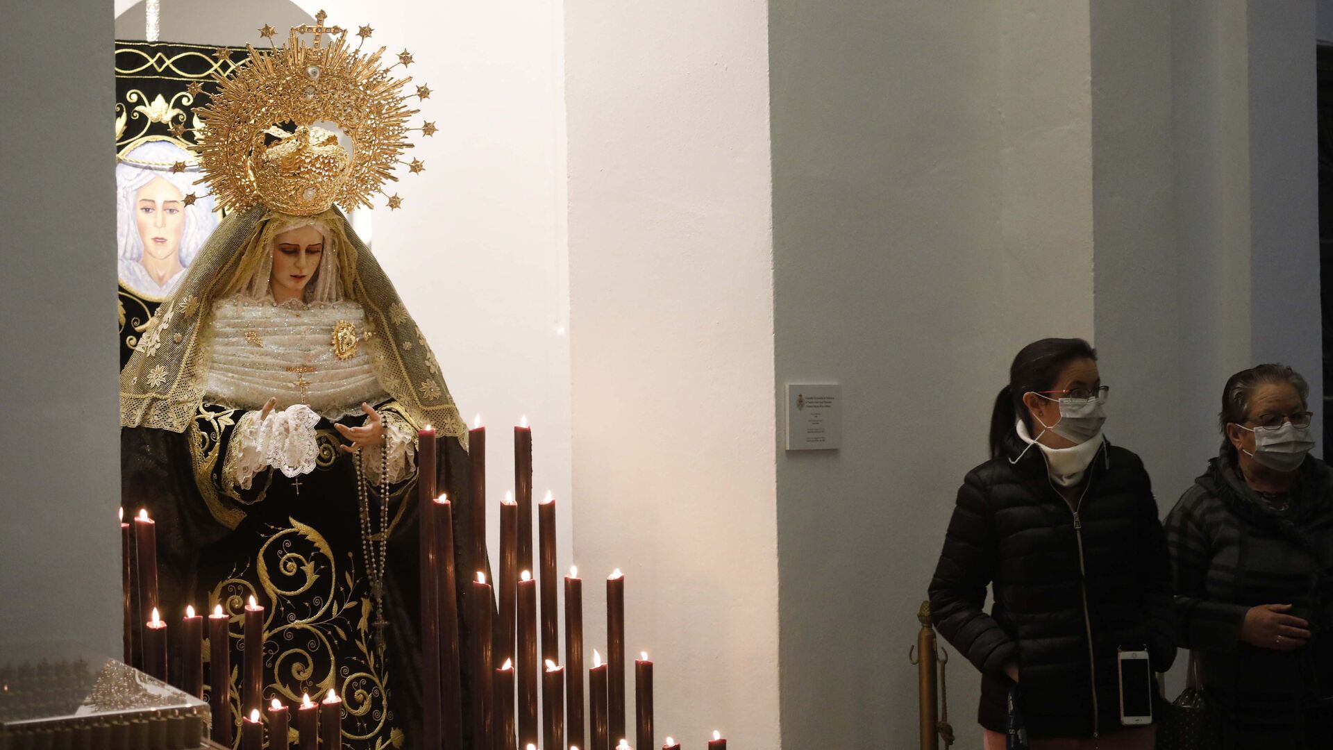 Fotos del Jueves Santo en Los Barrios: Nazareno y Virgen de los Dolores