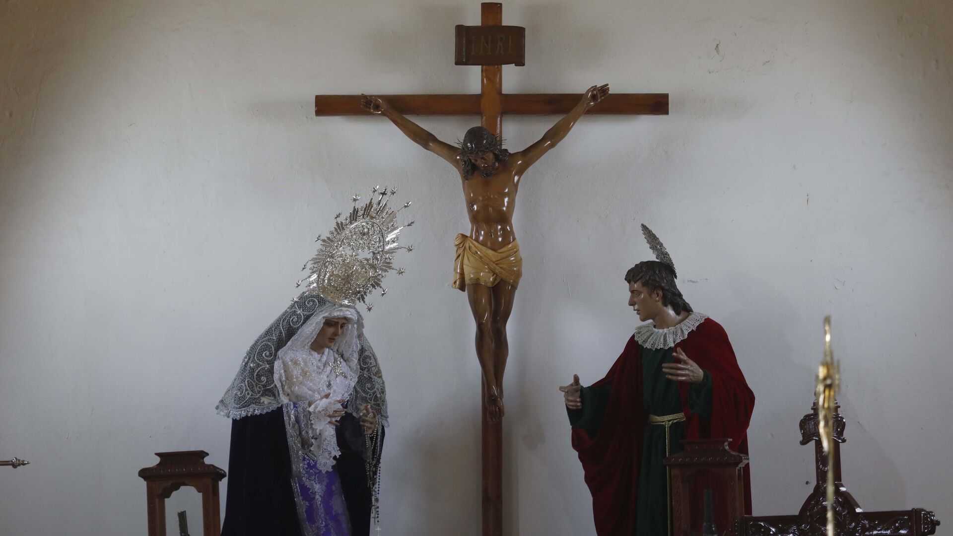 Fotos del Viernes Santo en La L&iacute;nea: Cristo del Mar, Soledad, Esperanza y Amargura