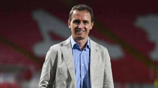 El abogado linense Álvaro Pérez, vinculado al Europa FC