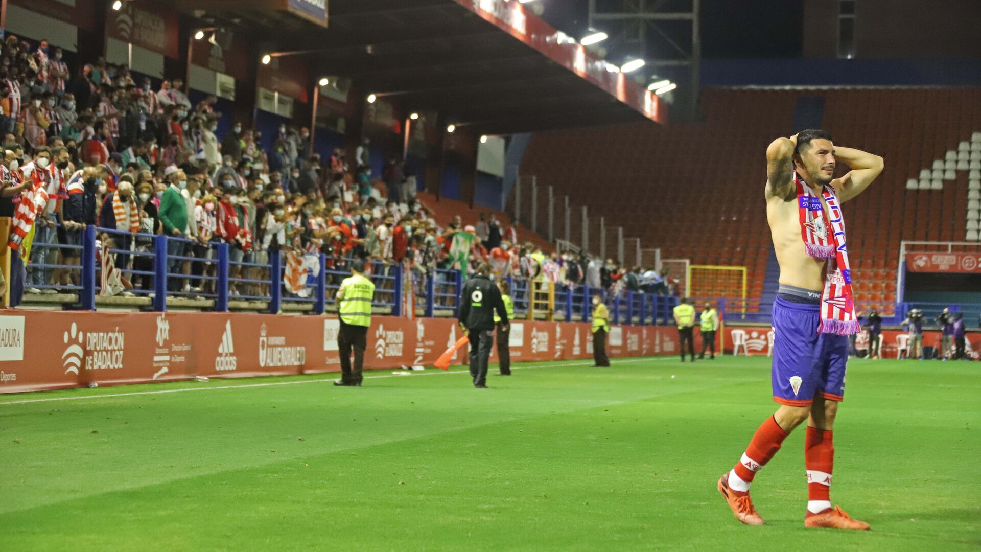 Las mejores fotos del Real Sociedad B - Algeciras CF