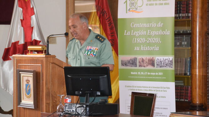 El coronel Jesús Núñez, durante su intervención.