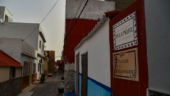 La calle Palangre, en La Atunara.