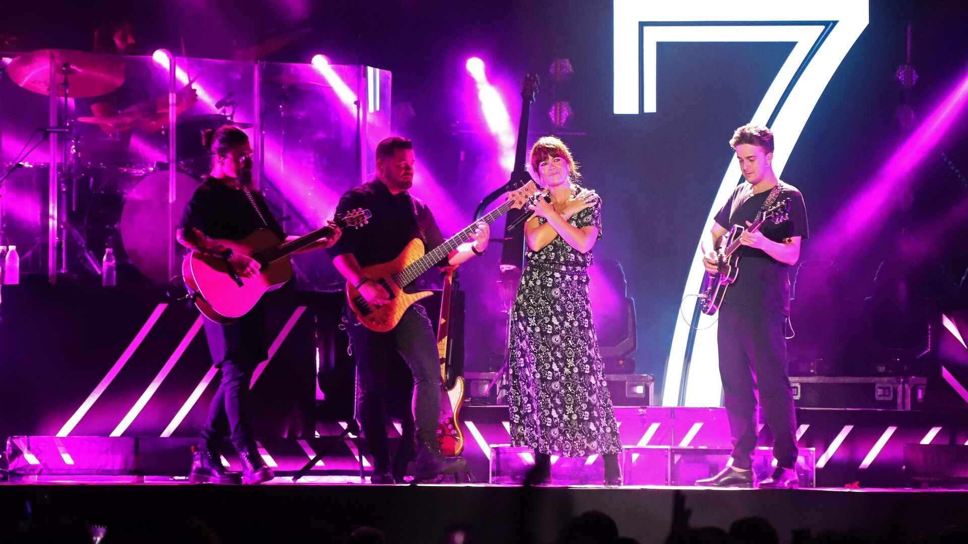 Fotos del concierto de Vanesa Mart&iacute;n en Algeciras