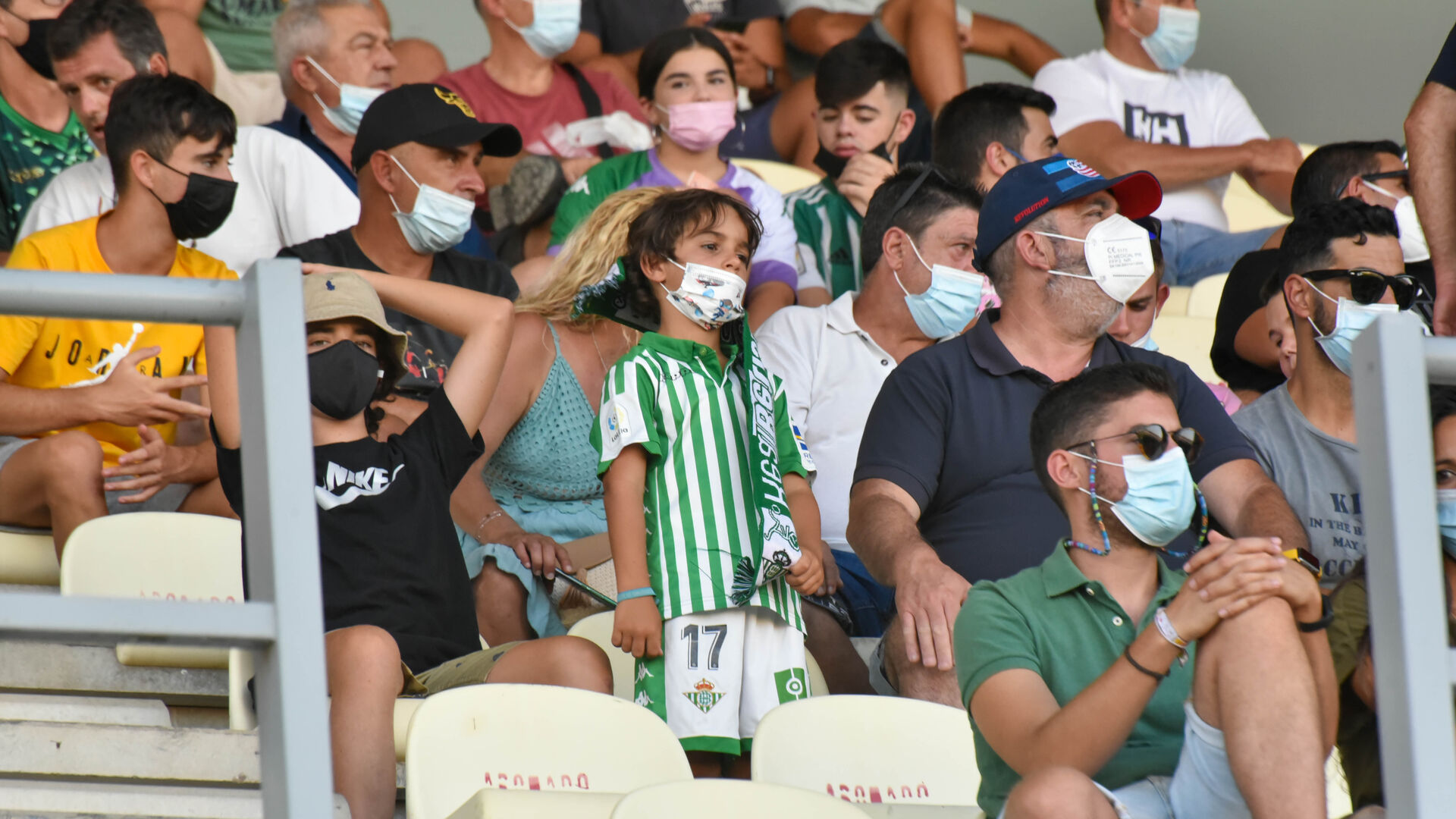 Las fotos del Betis - Almer&iacute;a en esl estadio Nuevo Mirador