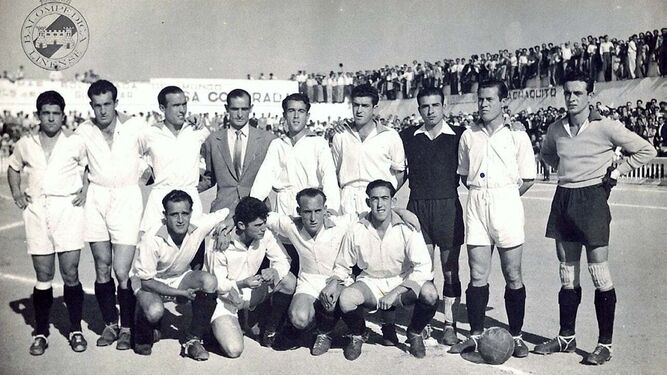 Real Balompédica Linense asciende a Segunda División, 1948-1949