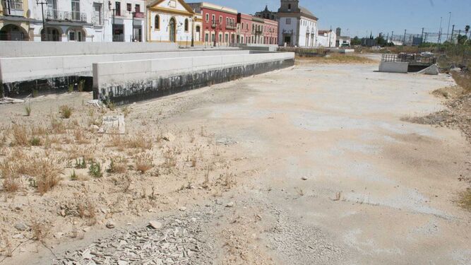 El objetivo municipal es restituir la zona al estado anterior a las obras, aunque no se haya hecho el  parking.